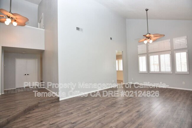 23905 Corinth Dr Murrieta, CA 92562 photo 4