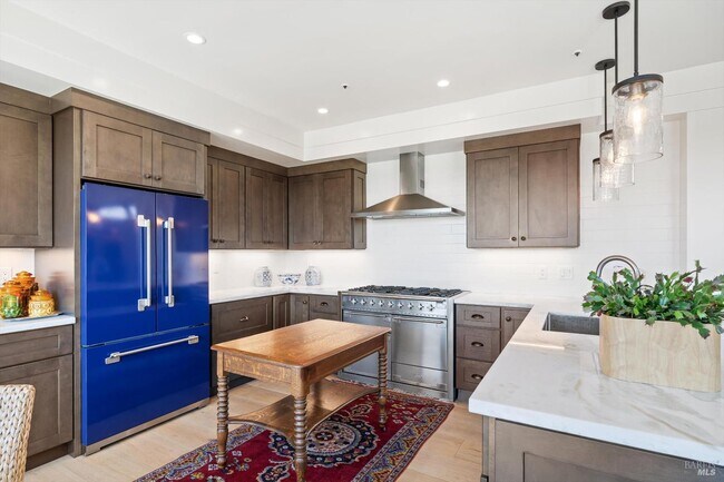 39 S Newport Dr Napa, CA 94559 photo 5