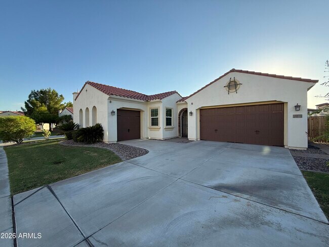 3320 S Waterfront Dr photo 3