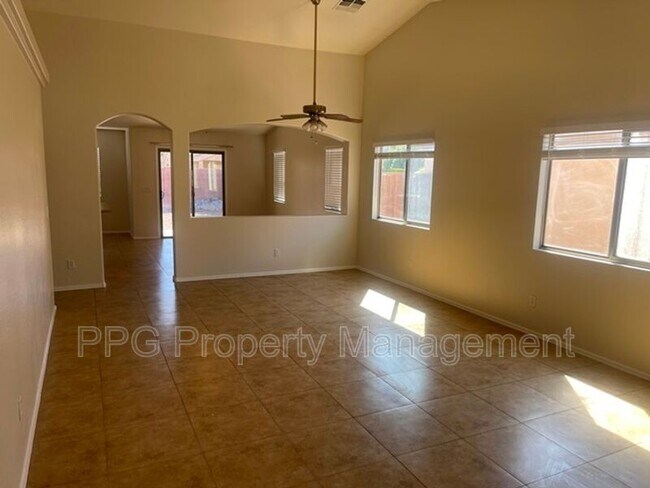 8409 W Payson Rd Tolleson, AZ 85353 photo 2