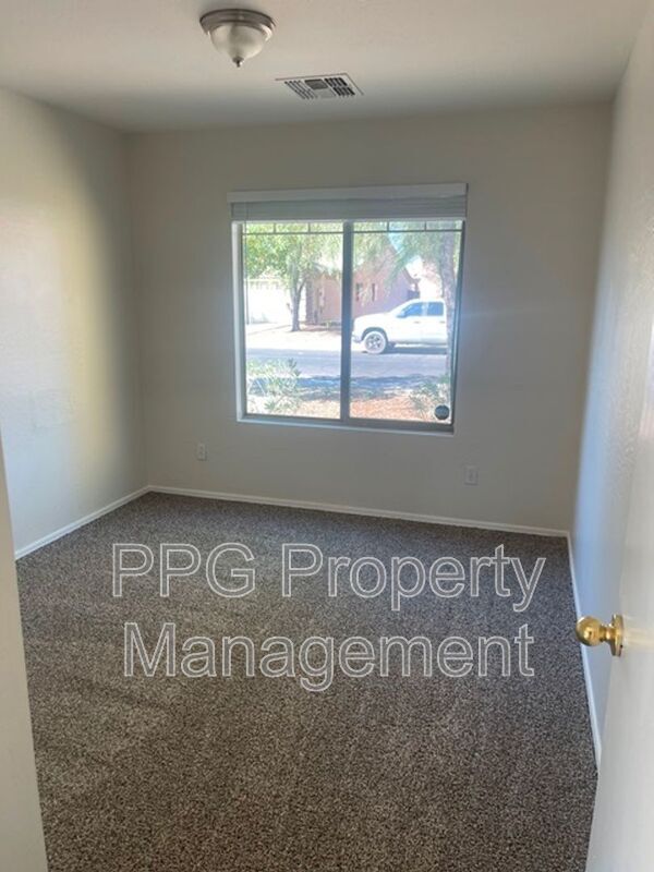 8409 W Payson Rd Tolleson, AZ 85353 photo 4