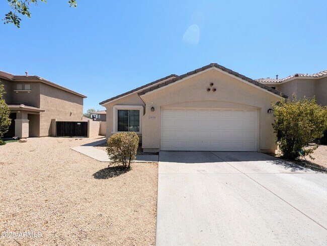 13959 W Country Gables Dr photo 2