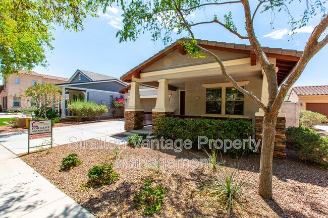 20767 W Ridge Rd Buckeye, AZ 85396 photo 2