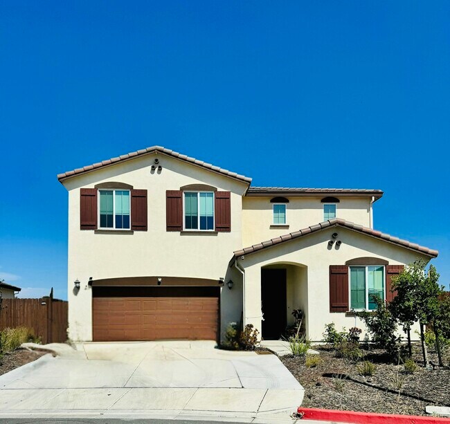 4018 Kenwood Cir