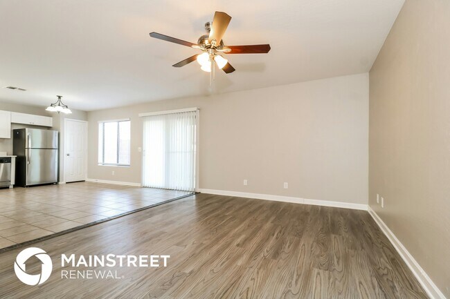 10622 W Alvarado Rd Avondale, AZ 85392 photo 5
