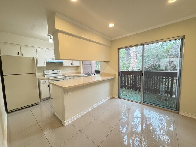7962 Mission Center Ct San Diego, CA 92108 photo 4
