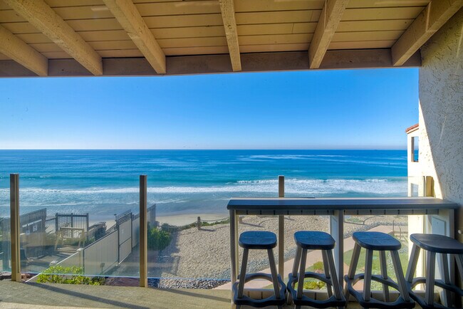 441 S Sierra Ave Solana Beach, CA 92075 photo 2