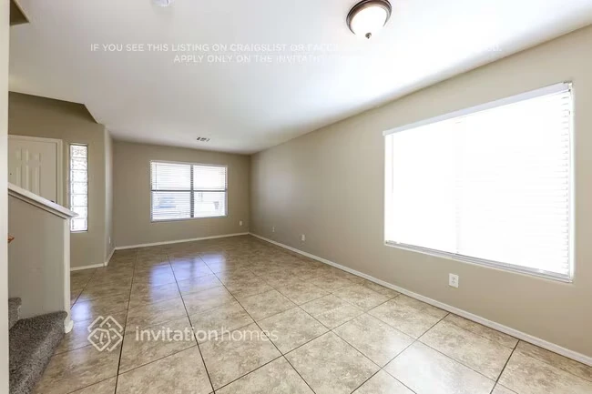 12937 W Holly St Avondale, AZ 85392 photo 5