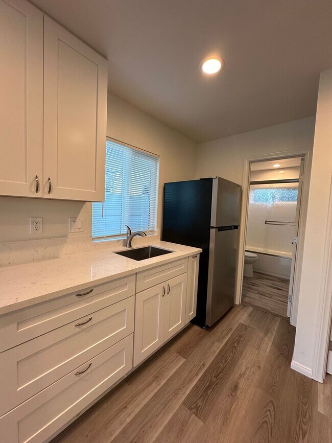 3432-3432 Egan St San Diego, CA 92115 photo 5