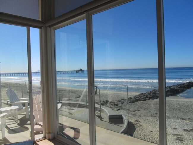 692 Ocean Ln Imperial Beach, CA 91932 photo 2