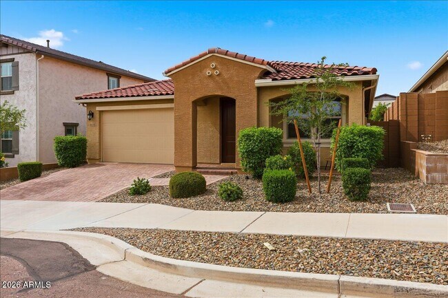 4418 W Palace Sta Rd Phoenix, AZ 85087 photo 4