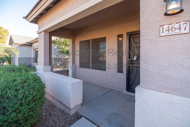 14647 W Gelding Dr Surprise, AZ 85379 photo 3