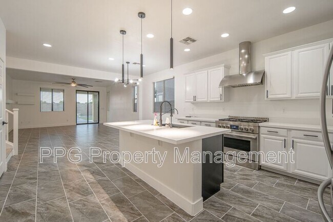 15766 W McKinley St Goodyear, AZ 85338 photo 2