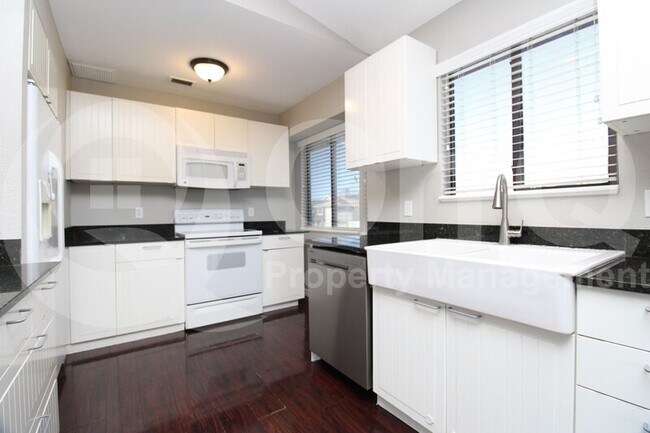 3829 E Dewberry Ave Mesa, AZ 85206 photo 4