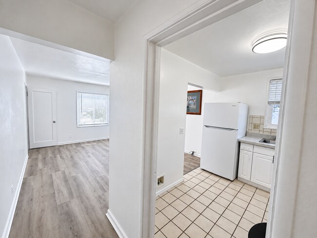 1503 88th Ave Oakland, CA 94621 photo 3