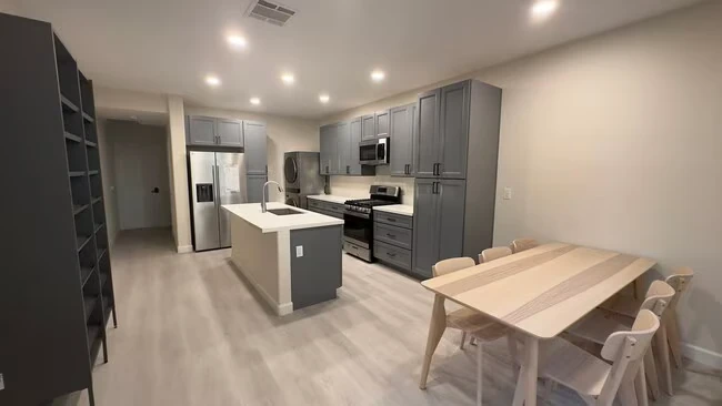 39391 Tiburon Dr Murrieta, CA 92563 photo 2
