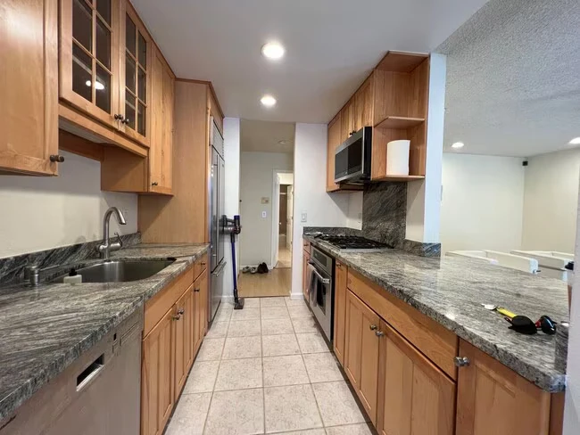 2700 Le Conte Ave Berkeley, CA 94709 photo 4