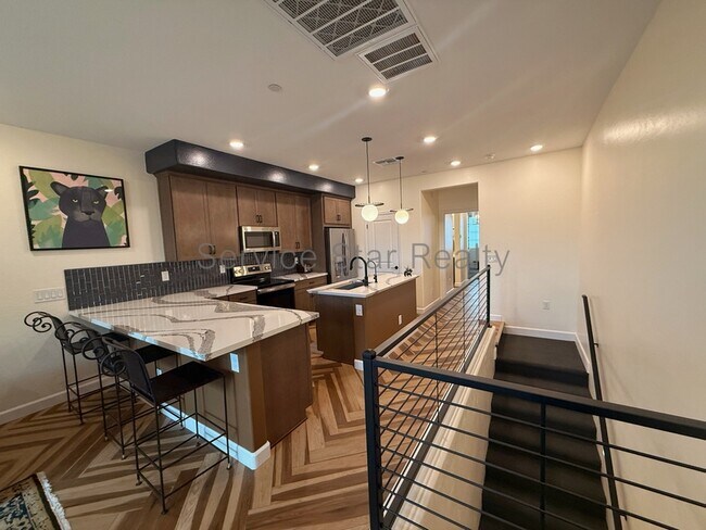 2628 S Voyager Dr Gilbert, AZ 85295 photo 4