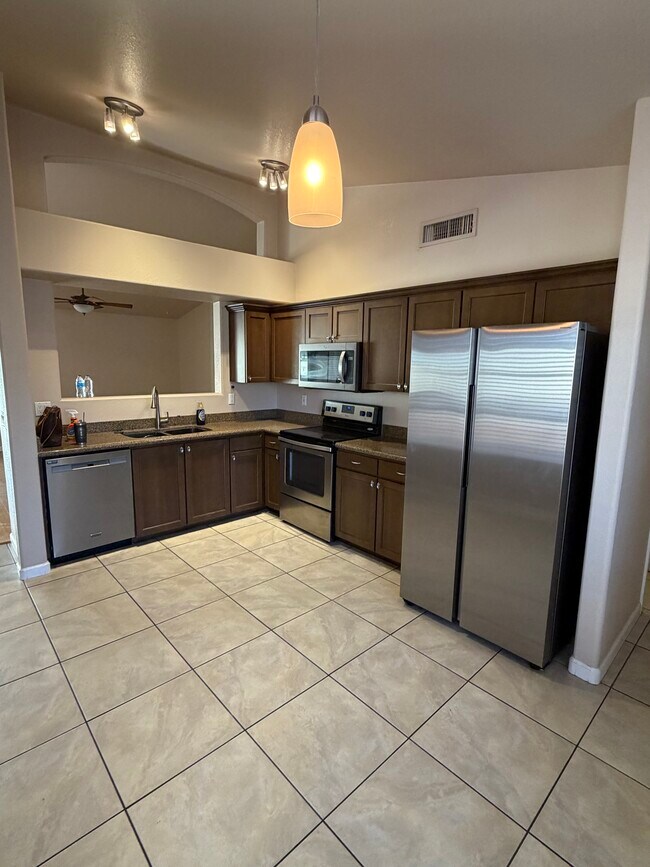 1288 E Linda Ln photo 5