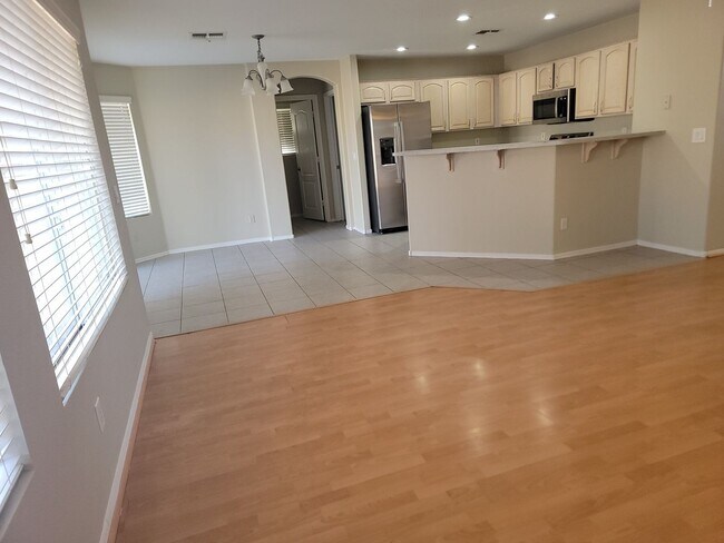 14357 N 154th Ave Surprise, AZ 85379 photo 5