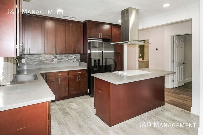 4338 42nd St San Diego, CA 92105 photo 4