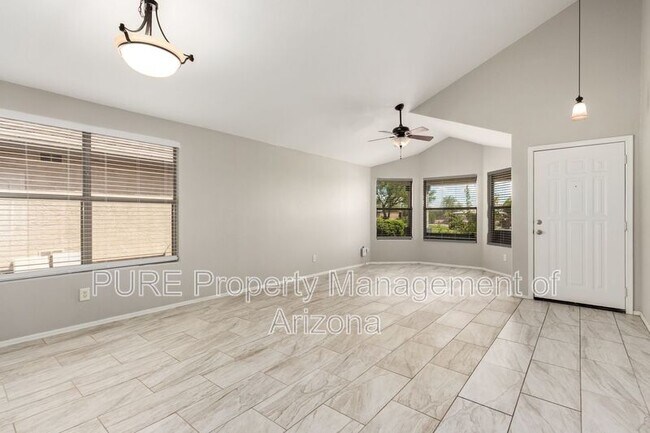 9438 E Plana Ave Mesa, AZ 85212 photo 3