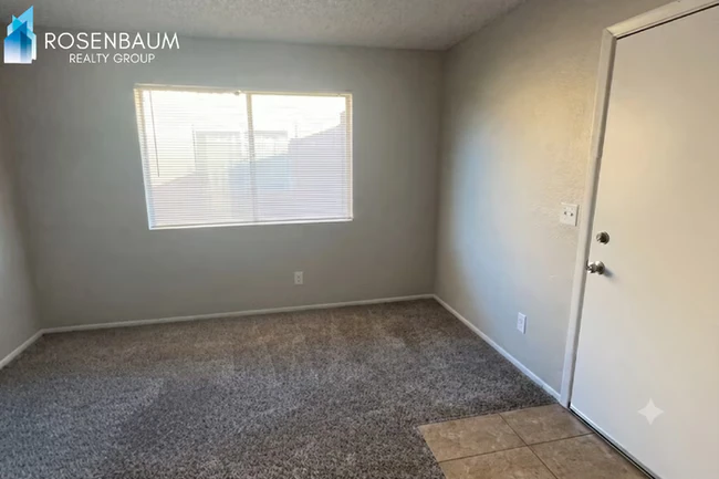 737 W 1st Ave Mesa, AZ 85210 photo 2