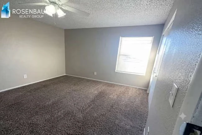 737 W 1st Ave Mesa, AZ 85210 photo 5