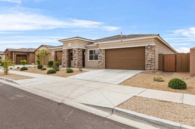 4019 W Piedmont Rd Phoenix, AZ 85339 photo 2
