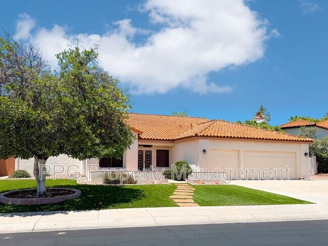 5517 W Aster Dr Glendale, AZ 85304 photo 2