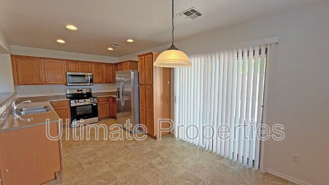 24934 W Dove Trail Buckeye, AZ 85326 photo 3