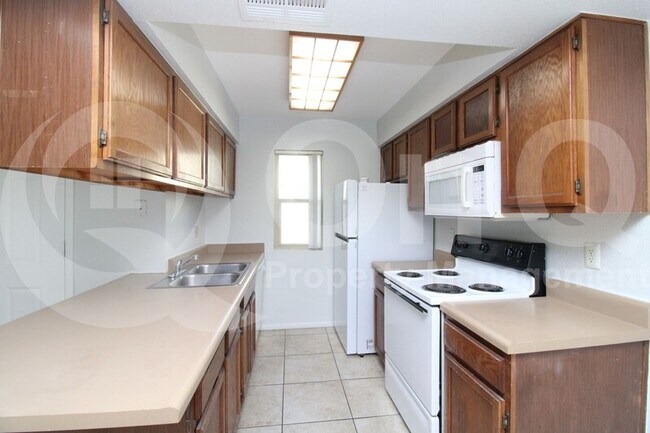 2220 W Dora St Mesa, AZ 85201 photo 2