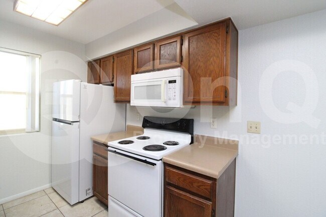 2220 W Dora St Mesa, AZ 85201 photo 3