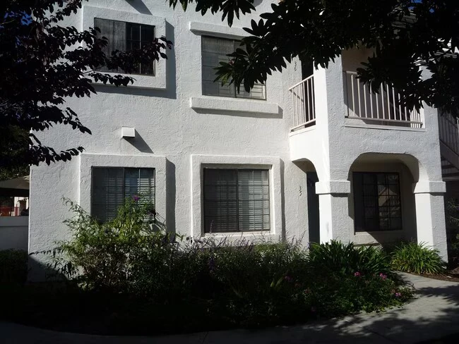 13336 Caminito Ciera San Diego, CA 92129