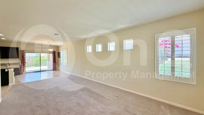 263 E Jade Dr Chandler, AZ 85286 photo 5