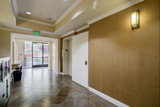 2230 Gellert Blvd South San Francisco, CA 94080 photo 2