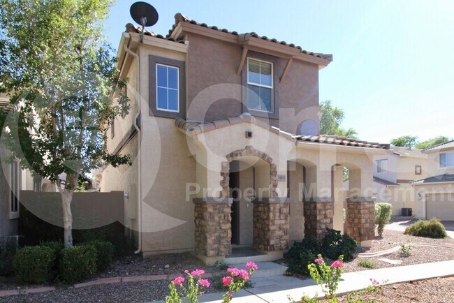 10031 E Impala Ave Mesa, AZ 85209 photo 2