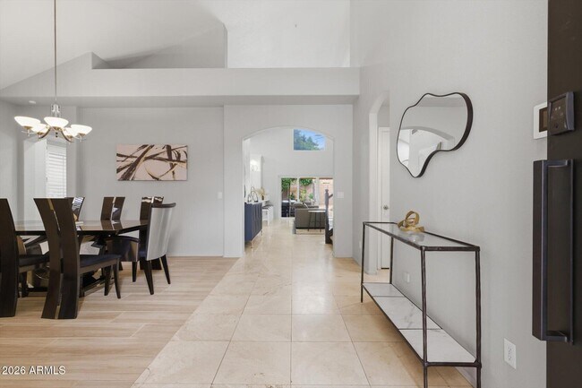 9750 E Gelding Dr Scottsdale, AZ 85260 photo 3
