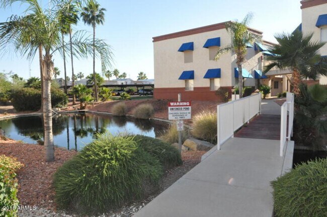 12123 W Bell Rd Surprise, AZ 85378 photo 5