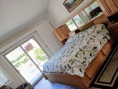2598 Coronado Pl Vista, CA 92081 photo 5