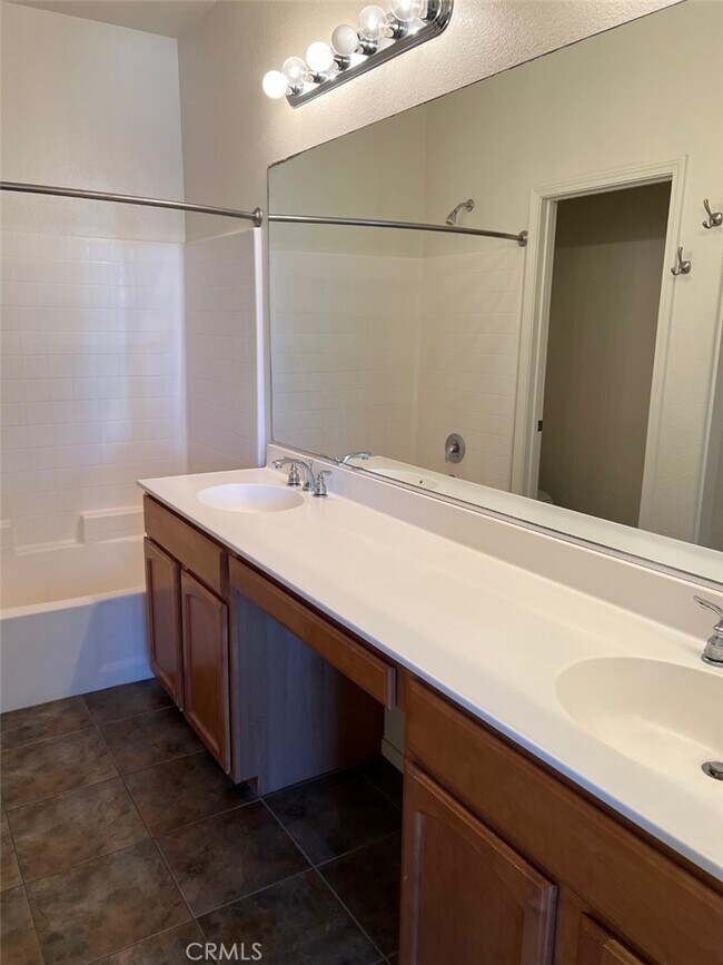 301 Island Way Oceanside, CA 92058 photo 5