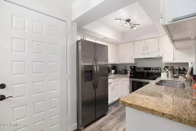 540 N May Mesa, AZ 85201 photo 5