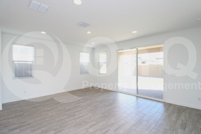 3349 S 156th Dr Goodyear, AZ 85338 photo 5