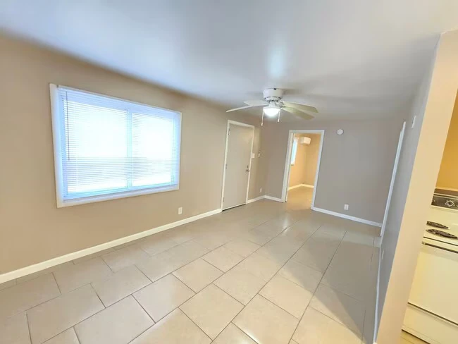 1007 N Scovel St Tempe, AZ 85288 photo 5