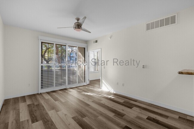 6900 E Princess Dr Phoenix, AZ 85054 photo 3