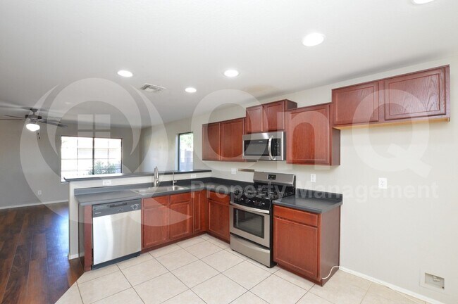 9263 E Greenway St Mesa, AZ 85207 photo 3