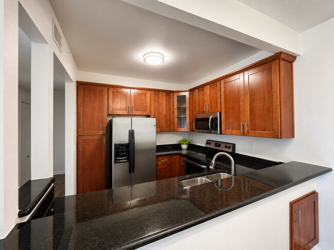 1256 Stanhope Ln Hayward, CA 94545 photo 3