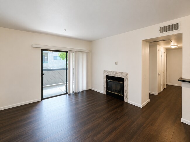 1256 Stanhope Ln Hayward, CA 94545 photo 4