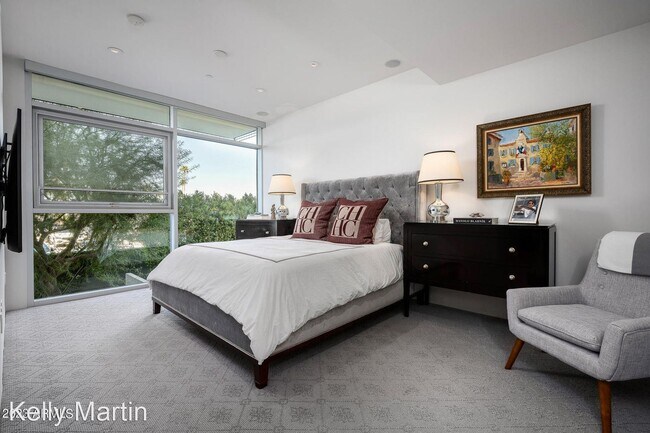 4745 N Scottsdale Rd Scottsdale, AZ 85251 photo 4