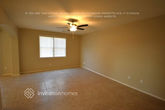 17174 W Tara Ln photo 4